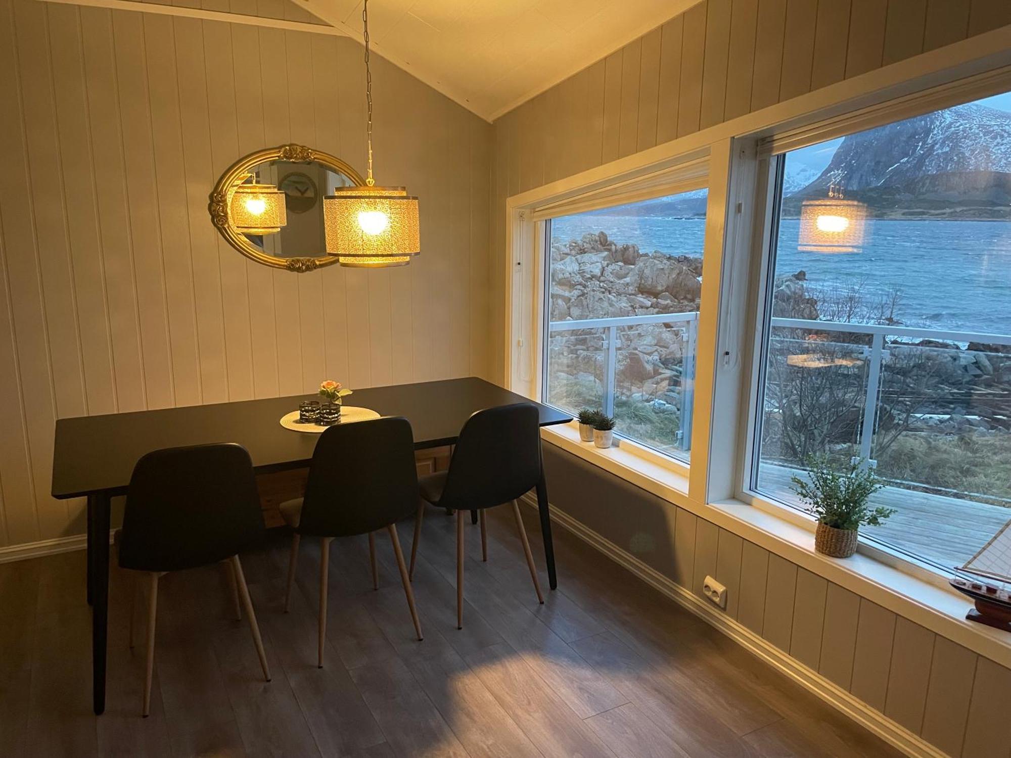 Hytte Ved Sjoen Napp 外观 照片